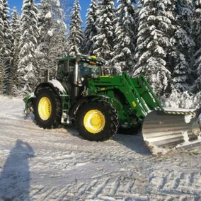 Traktori talvella, Kohvakan Koneasema Oy, Mikkeli
